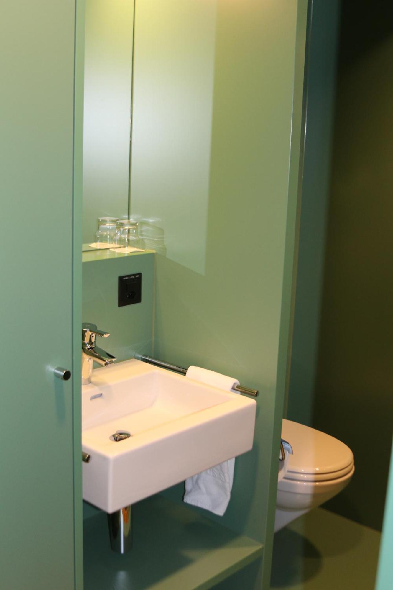 Seminarhotel Campus Зурзее Номер фото