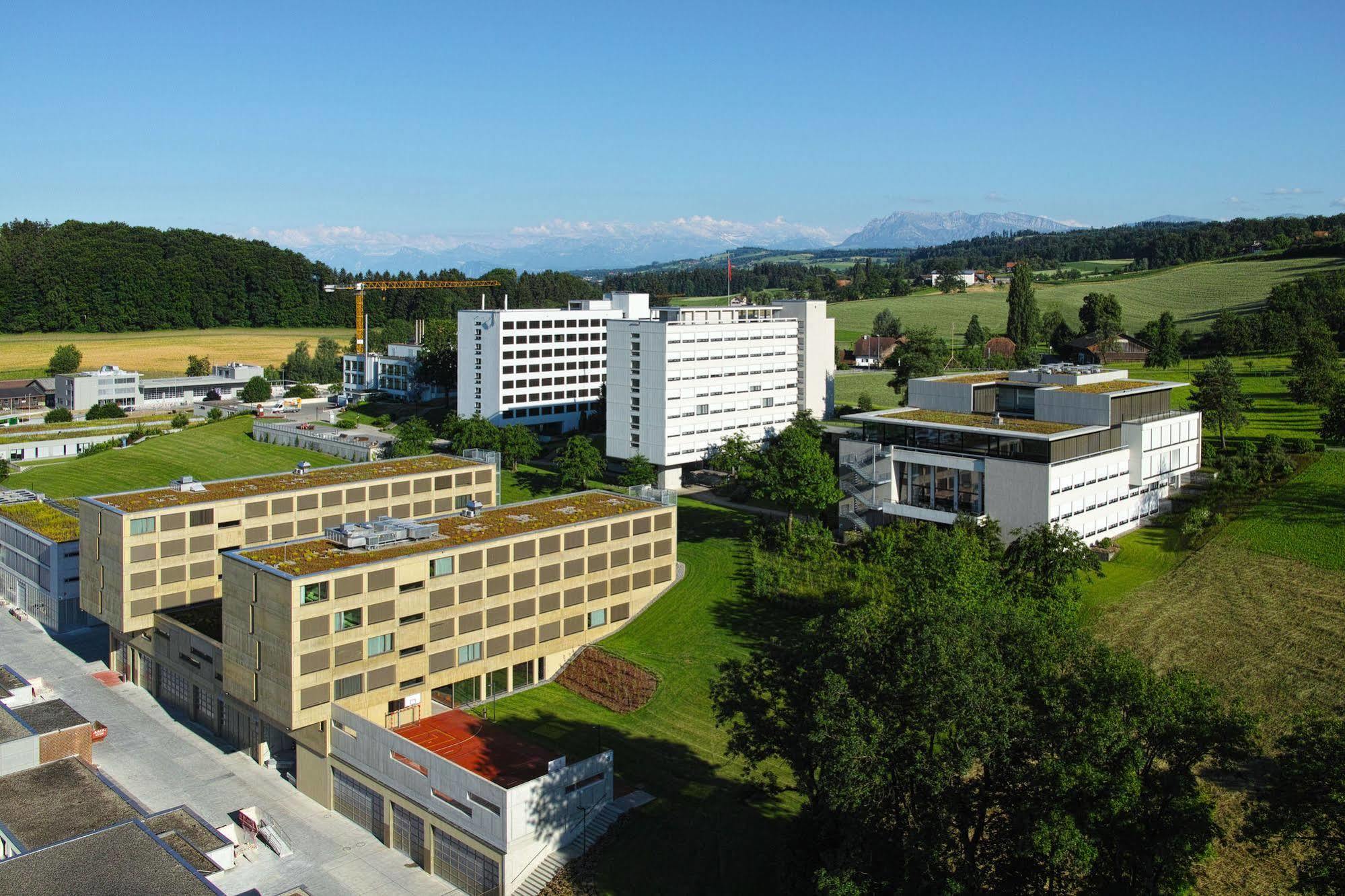 Seminarhotel Campus Зурзее Экстерьер фото